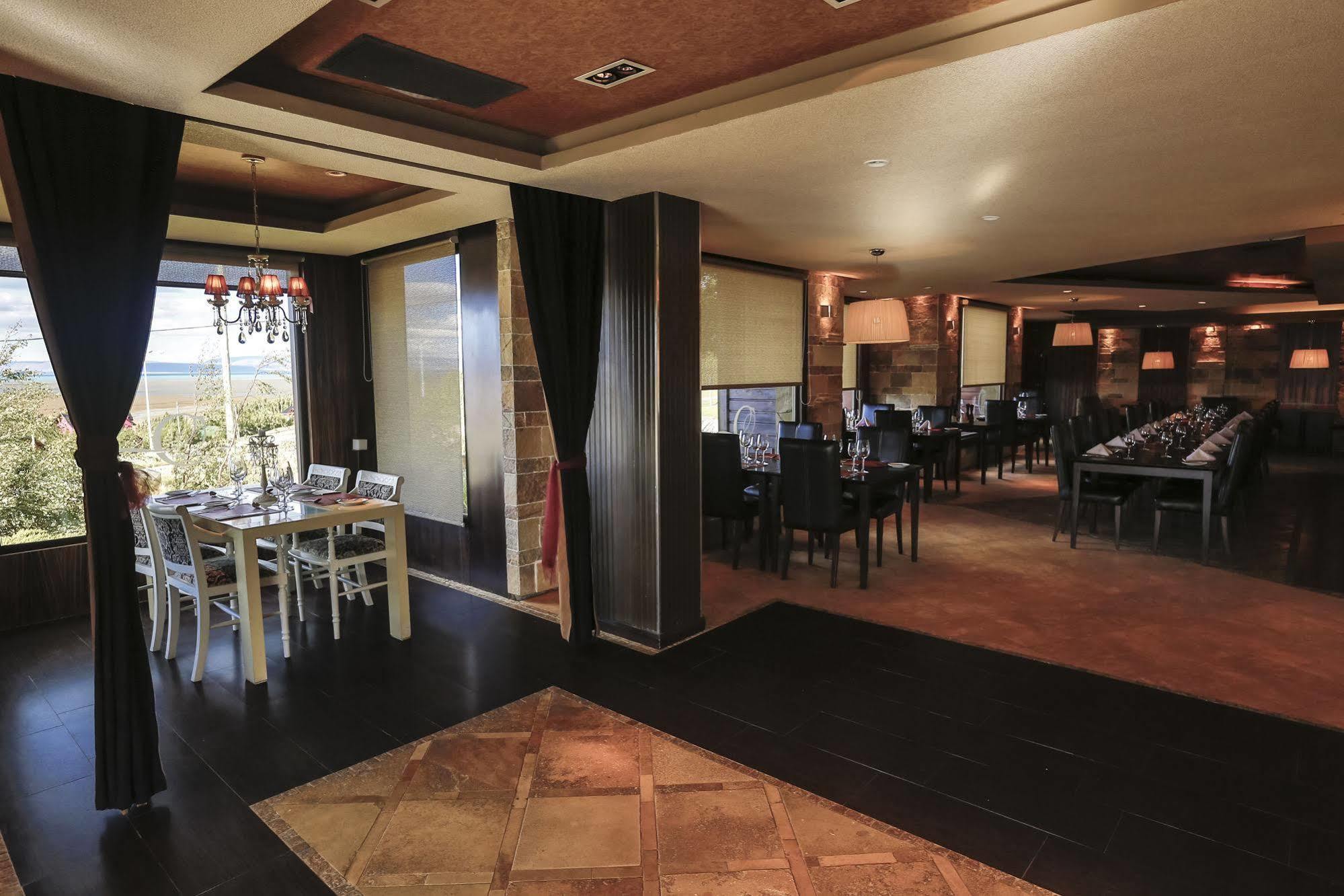 爱玛歌酒店&Spa 埃尔卡拉法特 外观 照片